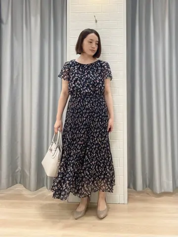 ANY SIS 丸岡 コーディネート画像