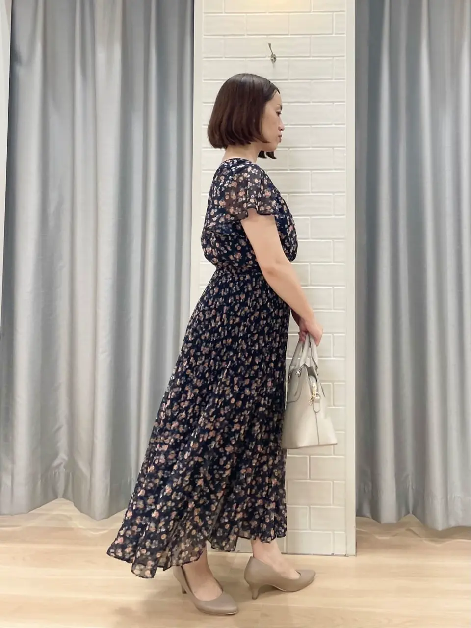 ANY SIS 丸岡 コーディネート画像