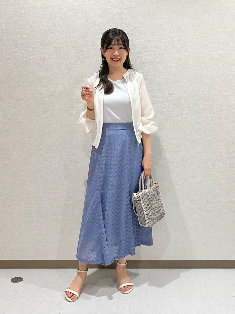 ANY SIS みぃ コーディネート画像