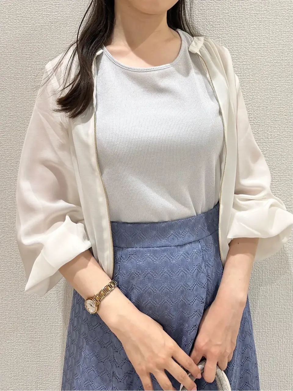 ANY SIS みぃ コーディネート画像