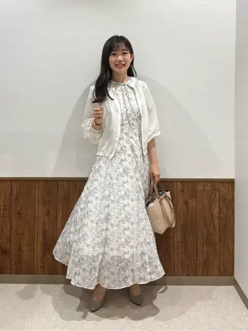 ANY SIS みぃ コーディネート画像