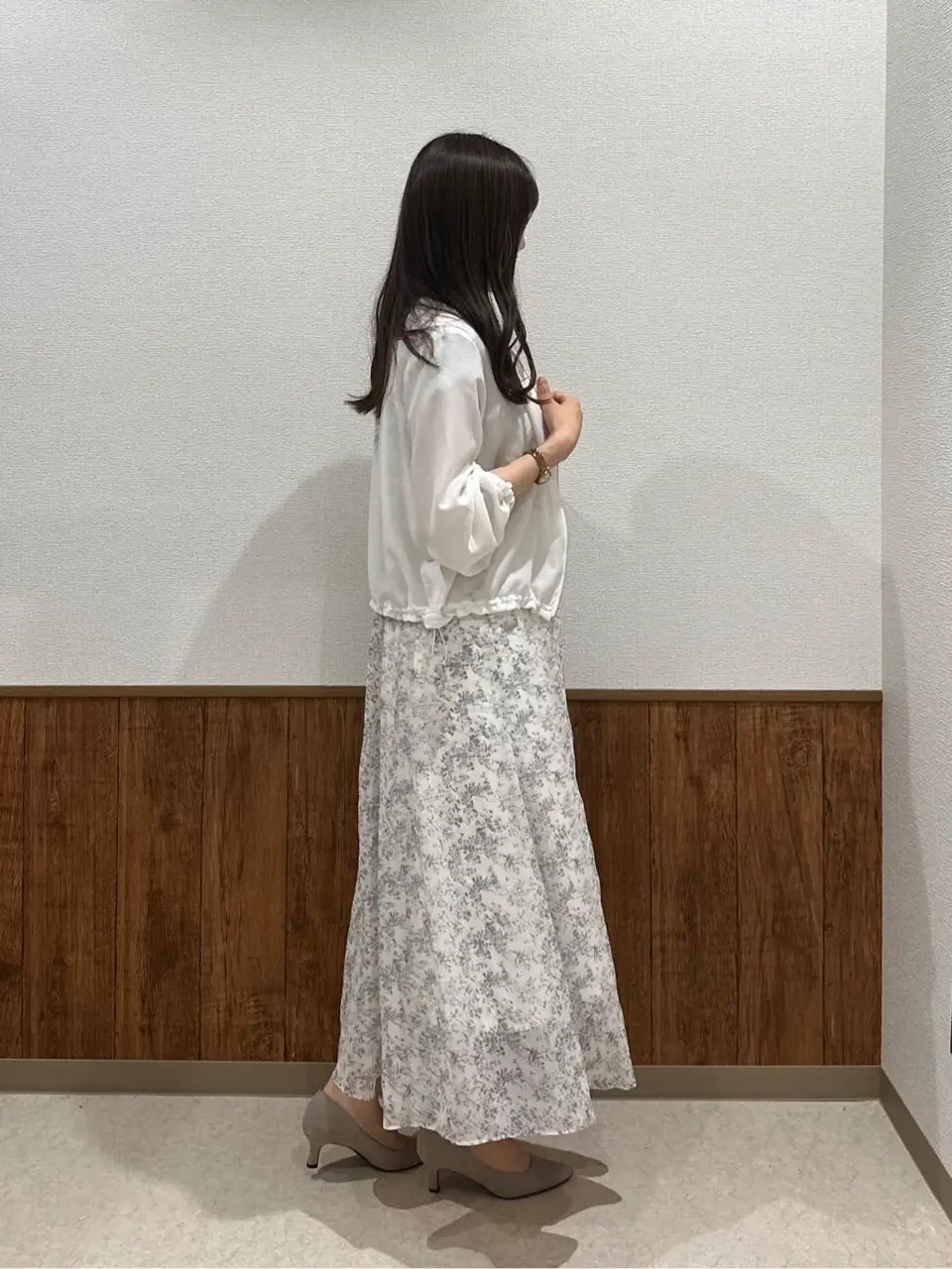 ANY SIS みぃ コーディネート画像