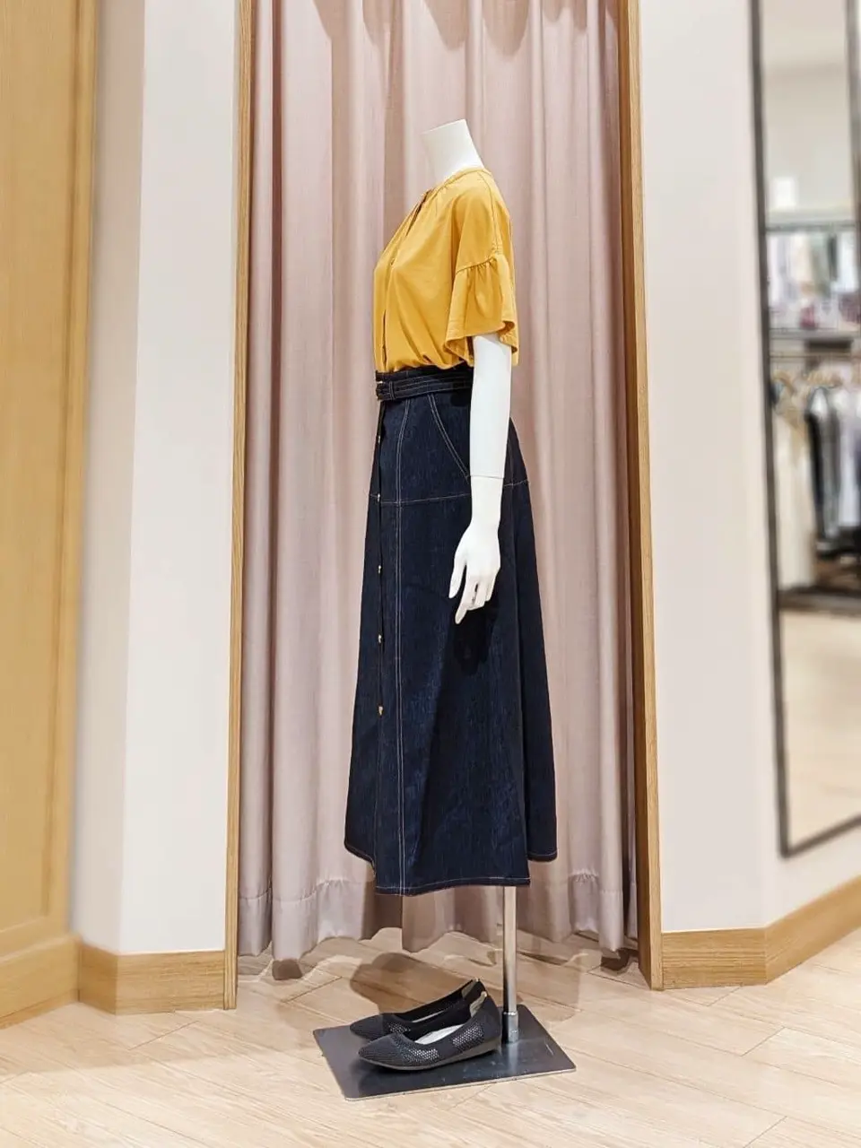 ANY SIS 岩田 コーディネート画像