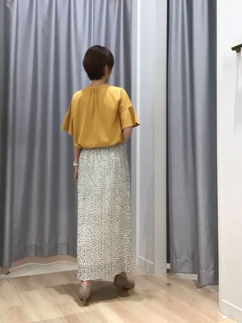 ANY SIS 田中 コーディネート画像