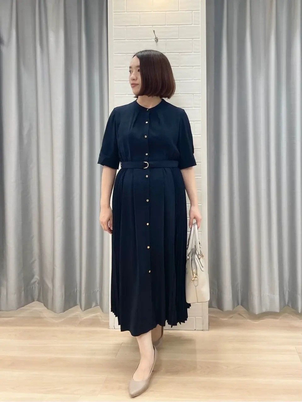 ANY SIS 丸岡 コーディネート画像