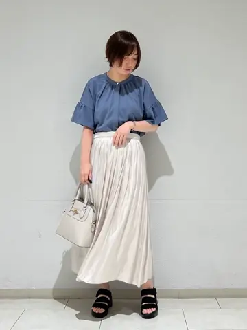 ANY SIS 村上 コーディネート画像