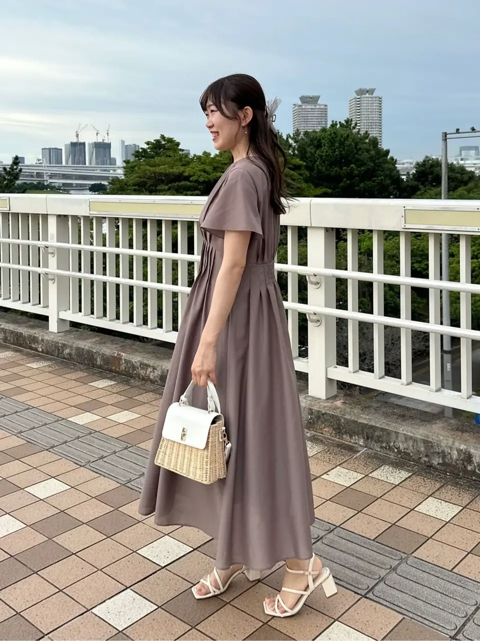 ANY SIS みぃ コーディネート画像