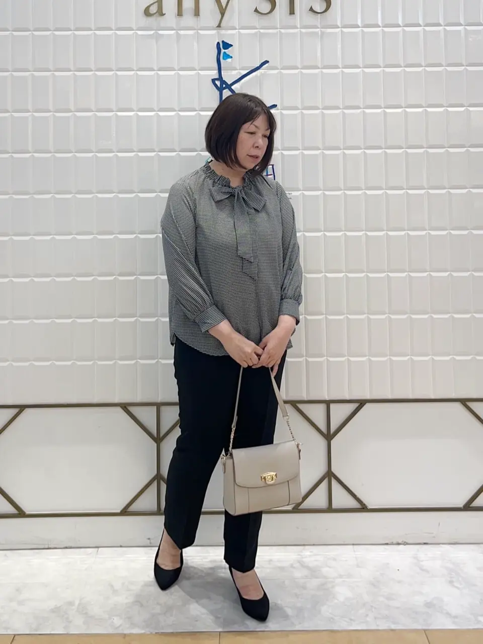 ANY SIS 西田 コーディネート画像