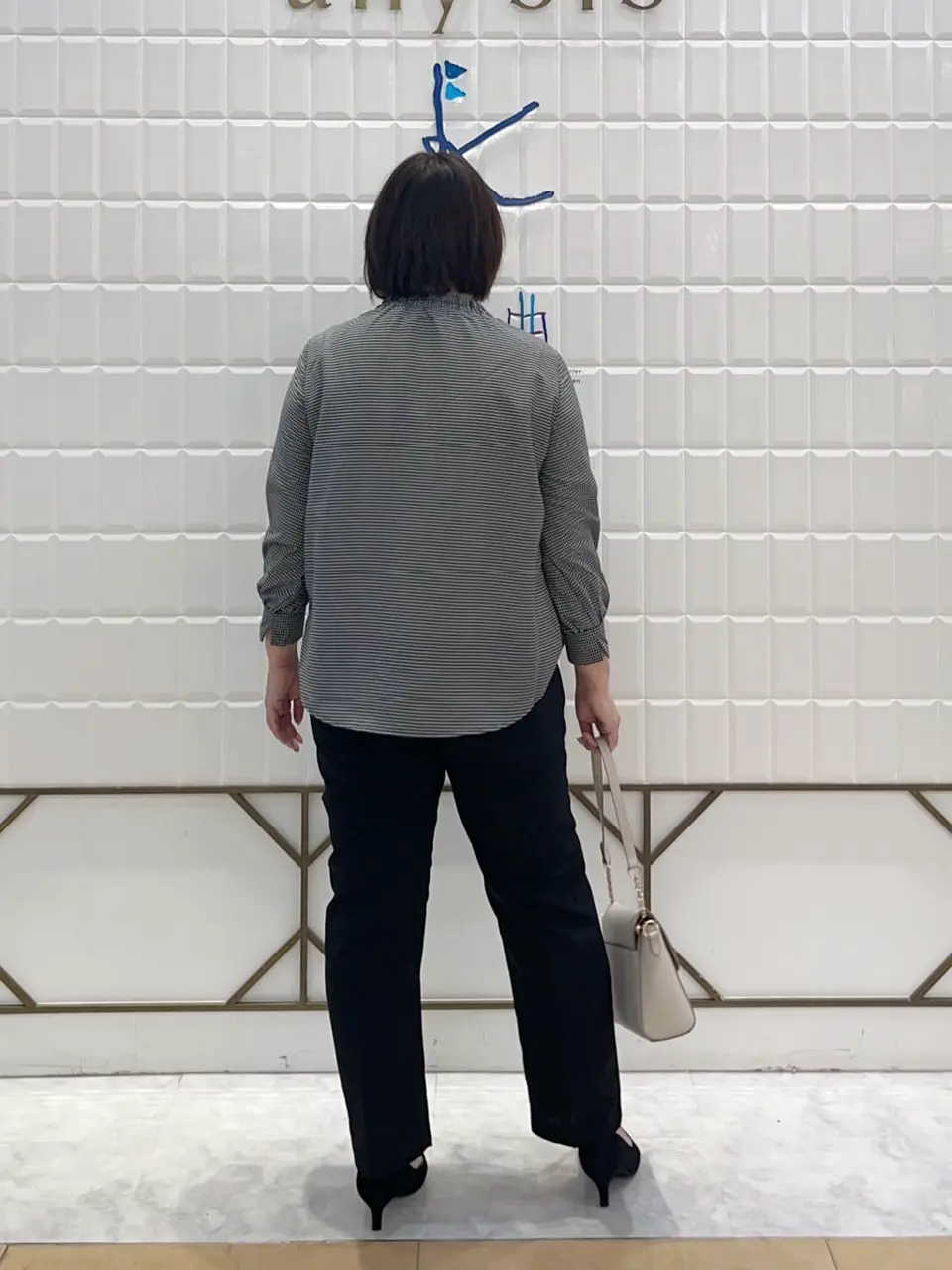 ANY SIS 西田 コーディネート画像