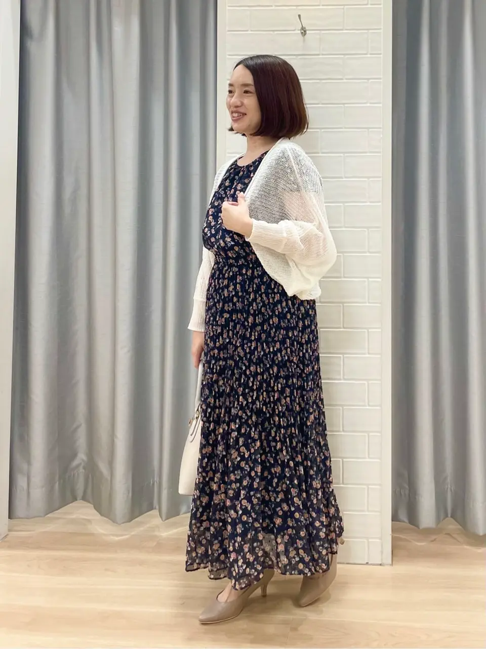 ANY SIS 丸岡 コーディネート画像