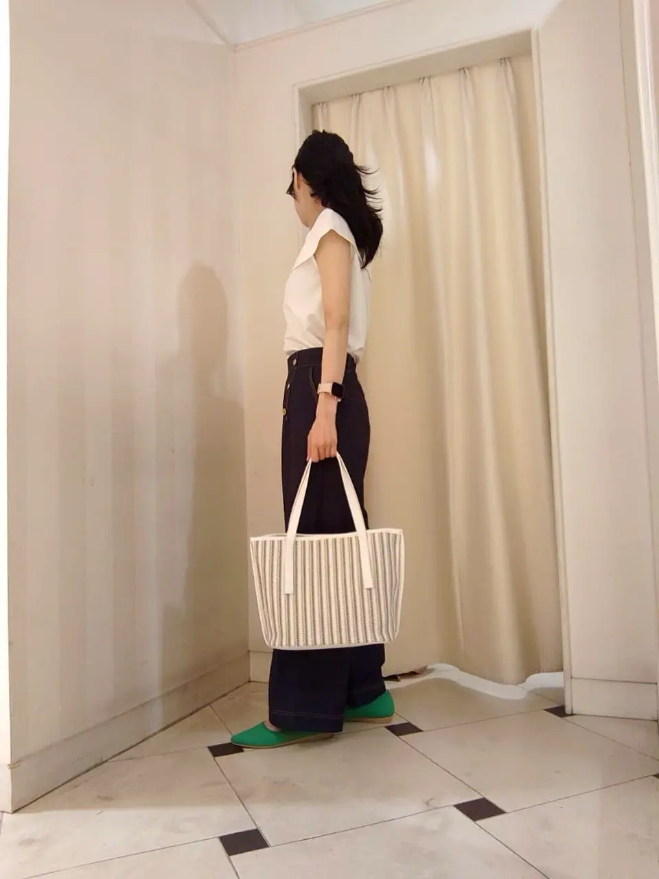 ANY SIS スタッフ コーディネート画像