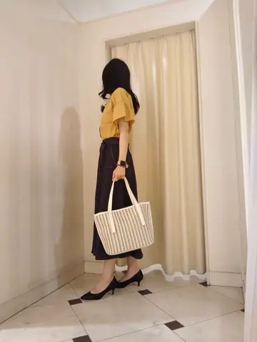 ANY SIS スタッフ コーディネート画像