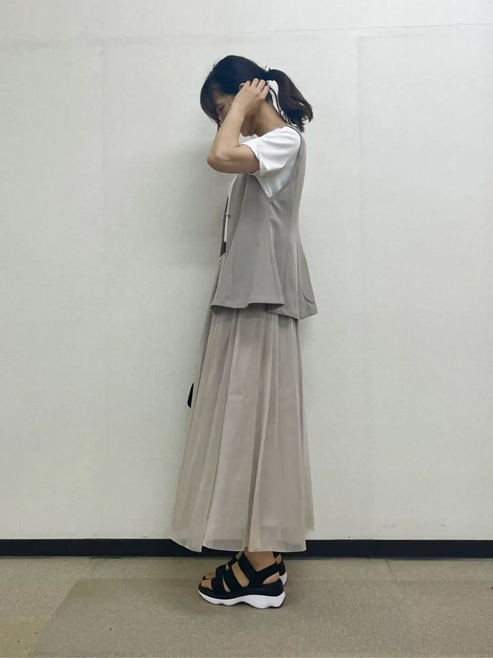 ANY SIS 小山 コーディネート画像