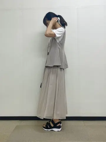 ANY SIS 小山 コーディネート画像