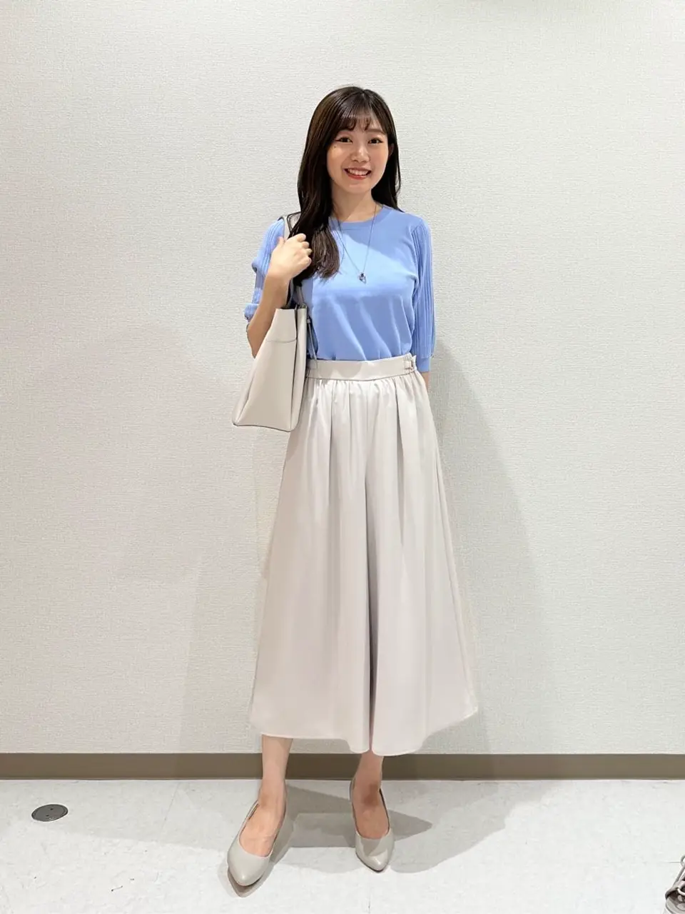 ANY SIS みぃ コーディネート画像