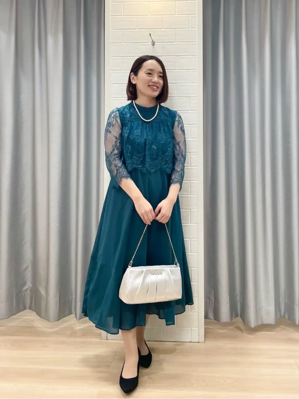 ANY SIS 丸岡 コーディネート画像