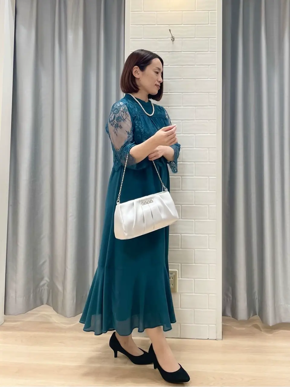 ANY SIS 丸岡 コーディネート画像