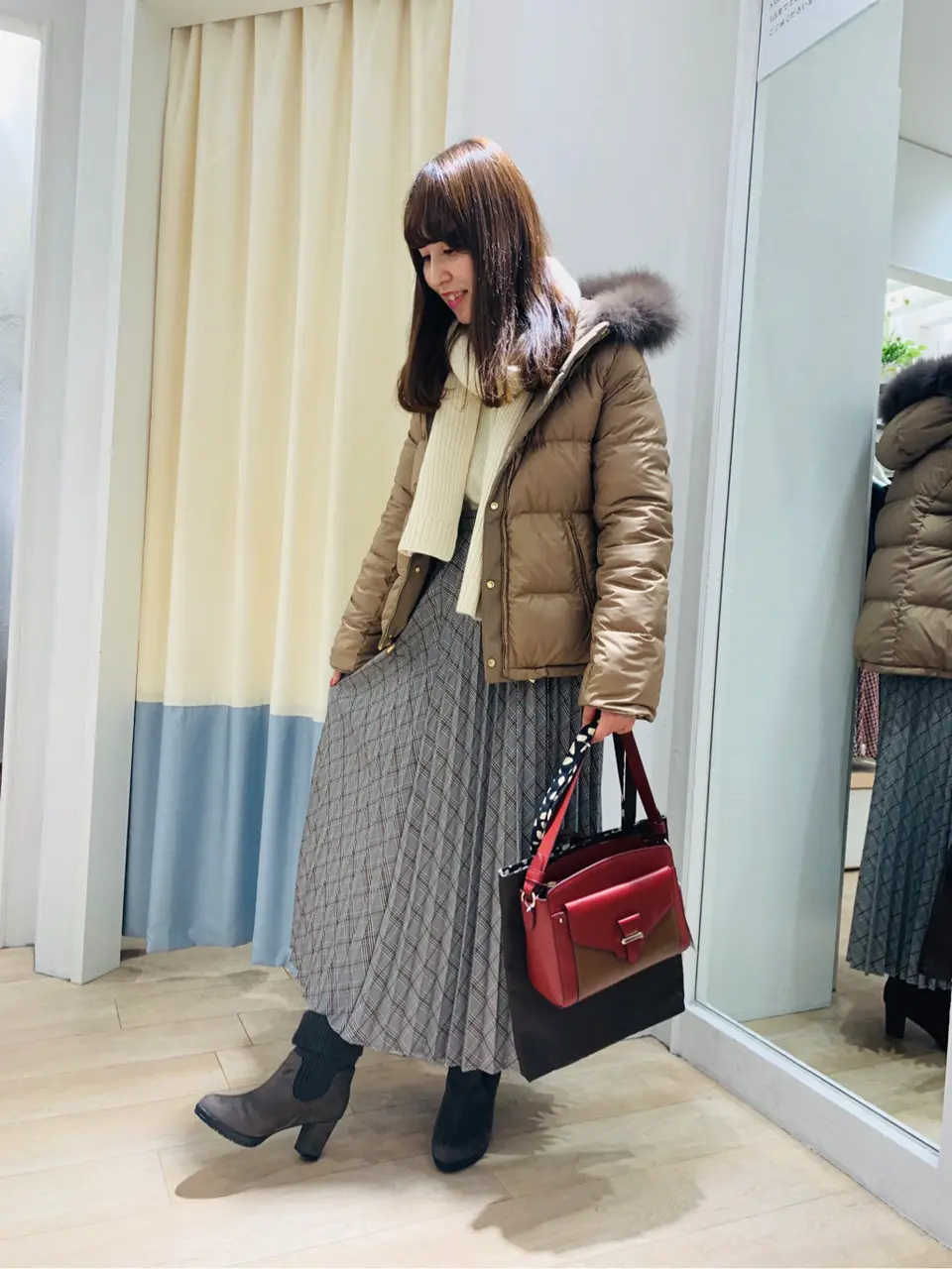 ANY SIS スタッフ コーディネート画像