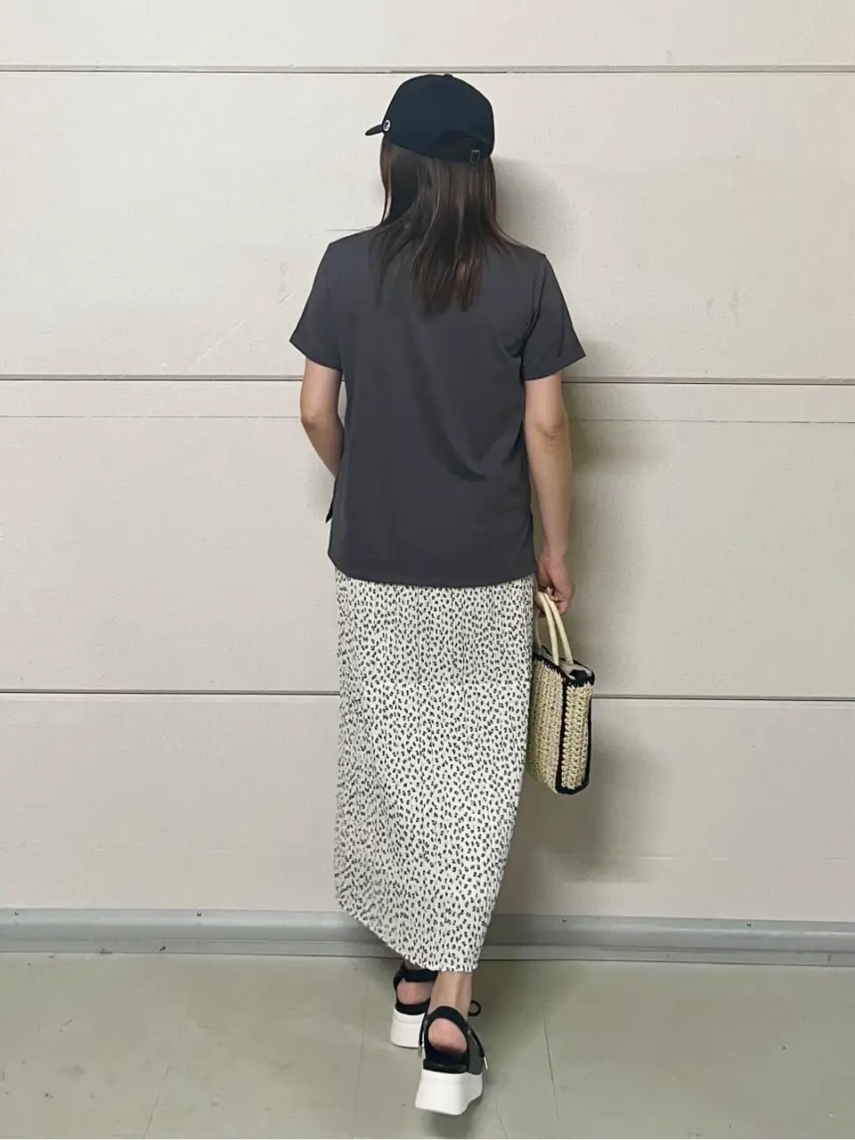 ANY SIS 浅倉 コーディネート画像