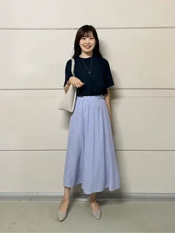 ANY SIS みぃ コーディネート画像