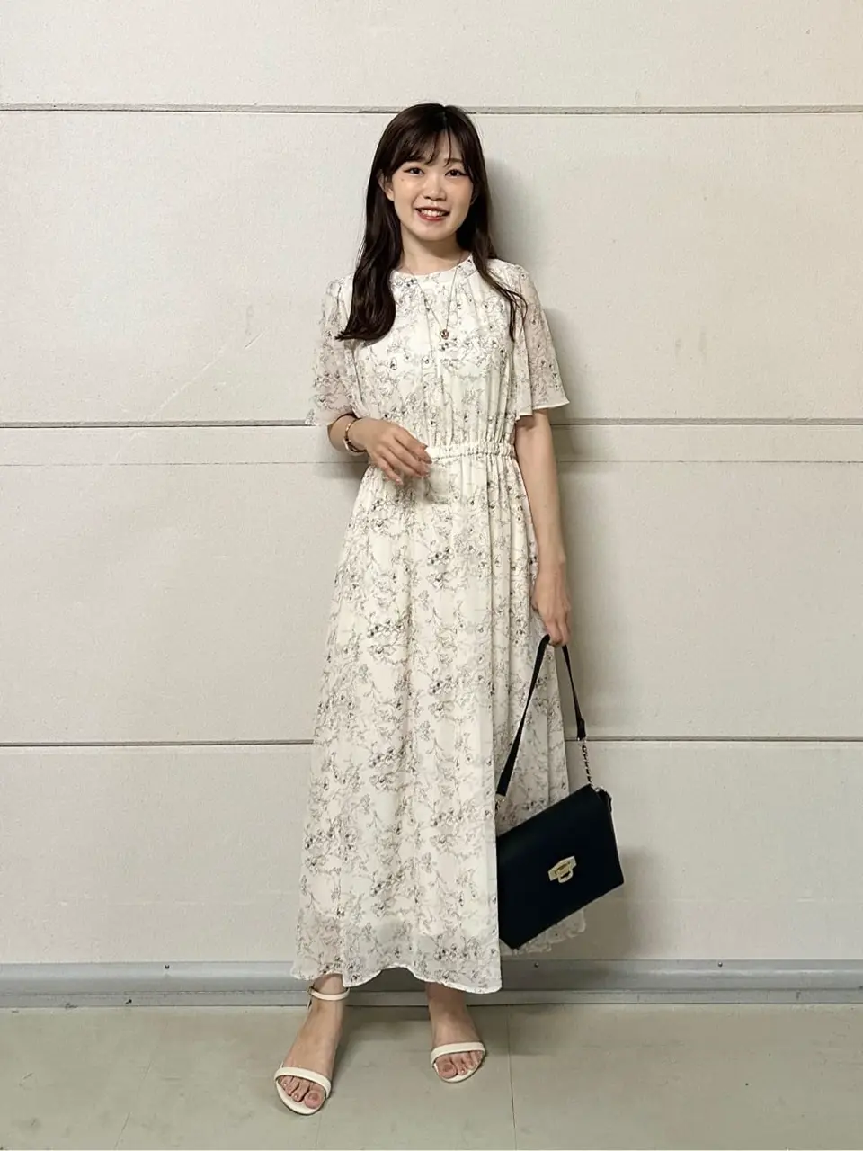 ANY SIS みぃ コーディネート画像