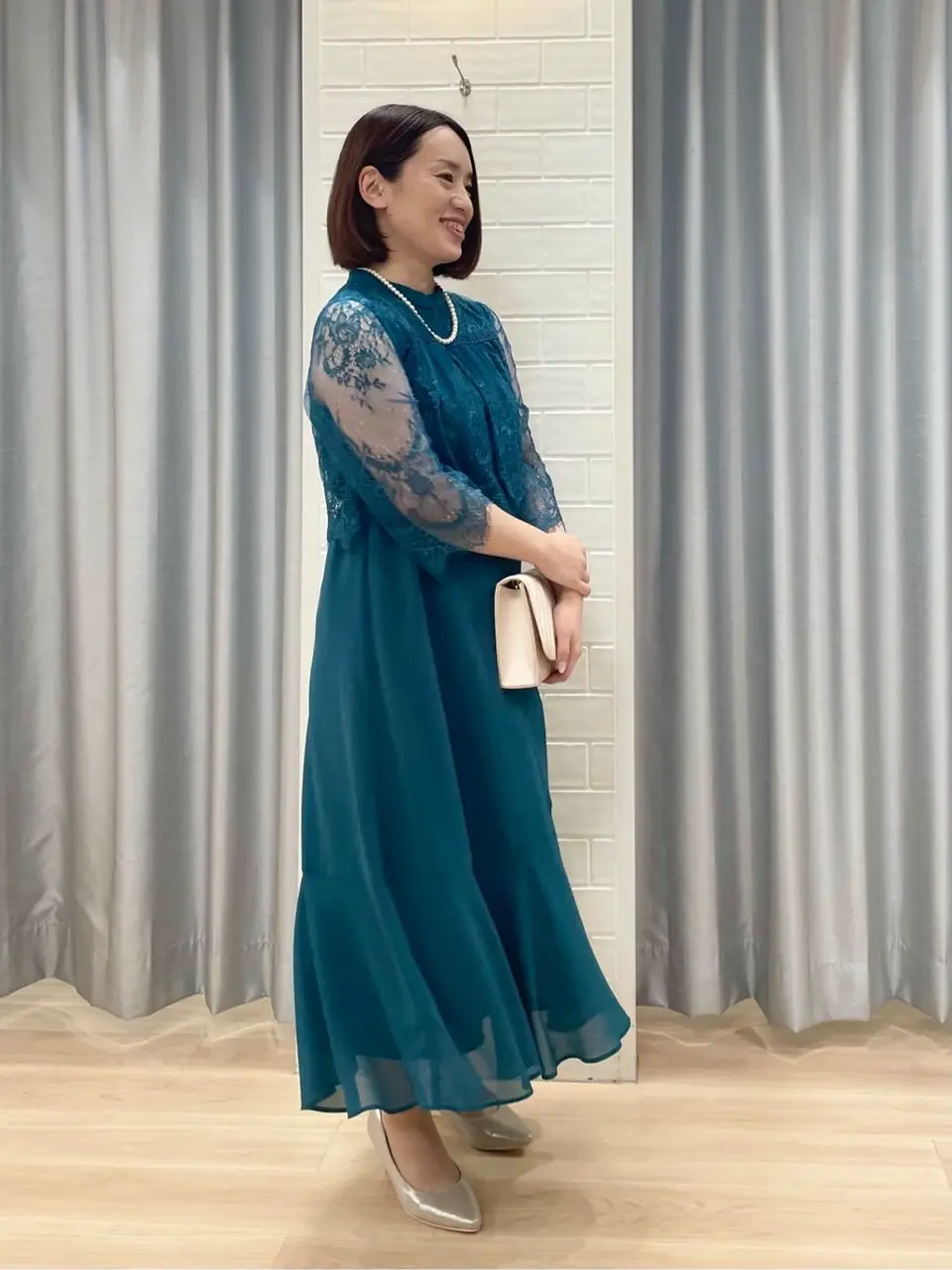 ANY SIS 丸岡 コーディネート画像