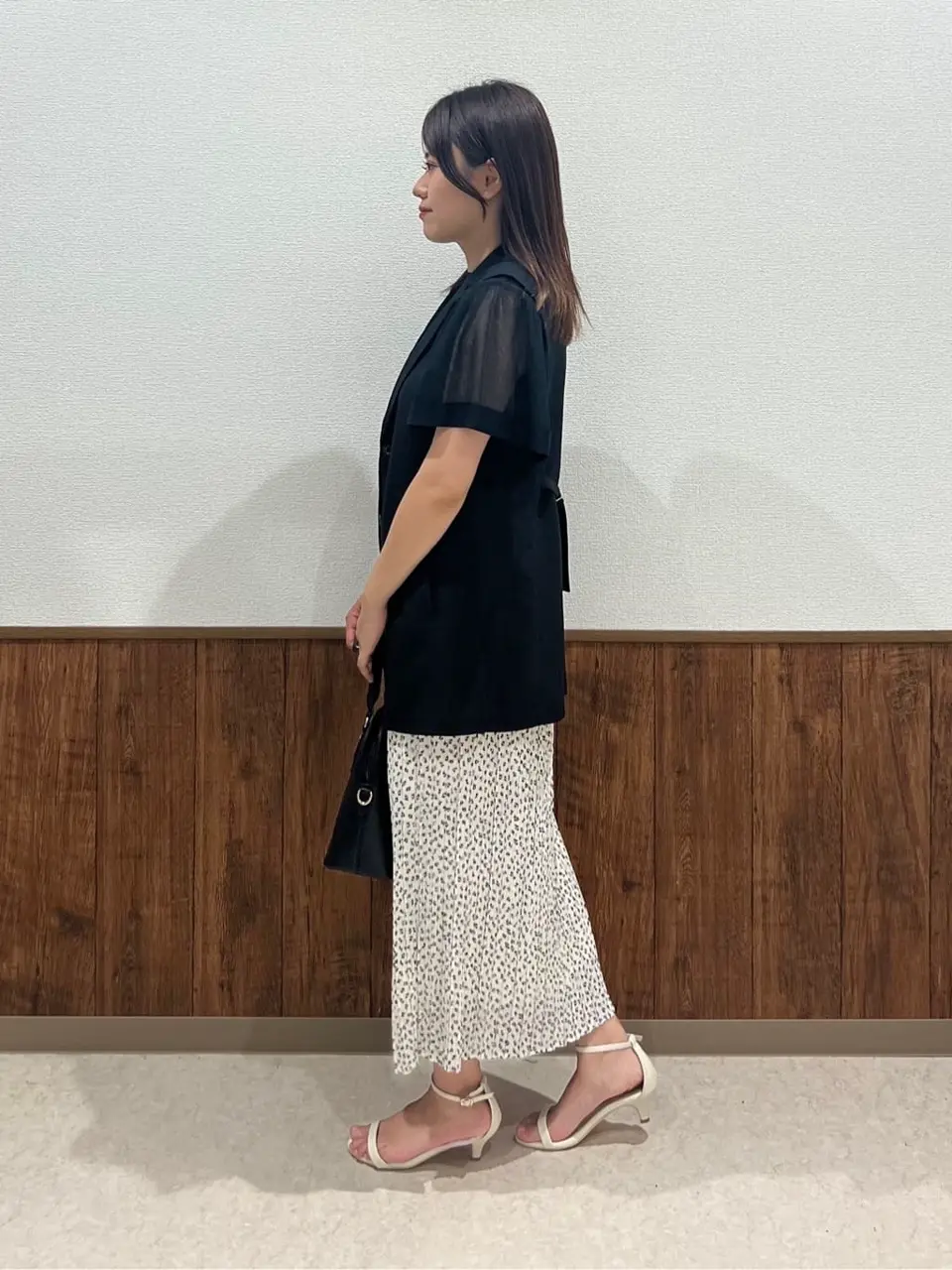 ANY SIS 浅倉 コーディネート画像