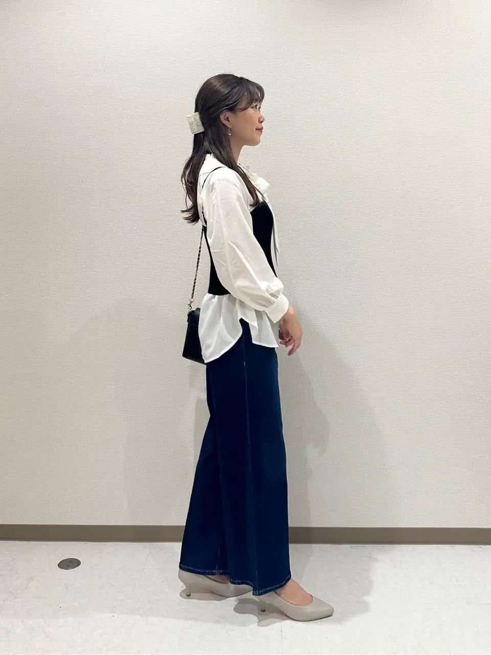 ANY SIS みぃ コーディネート画像