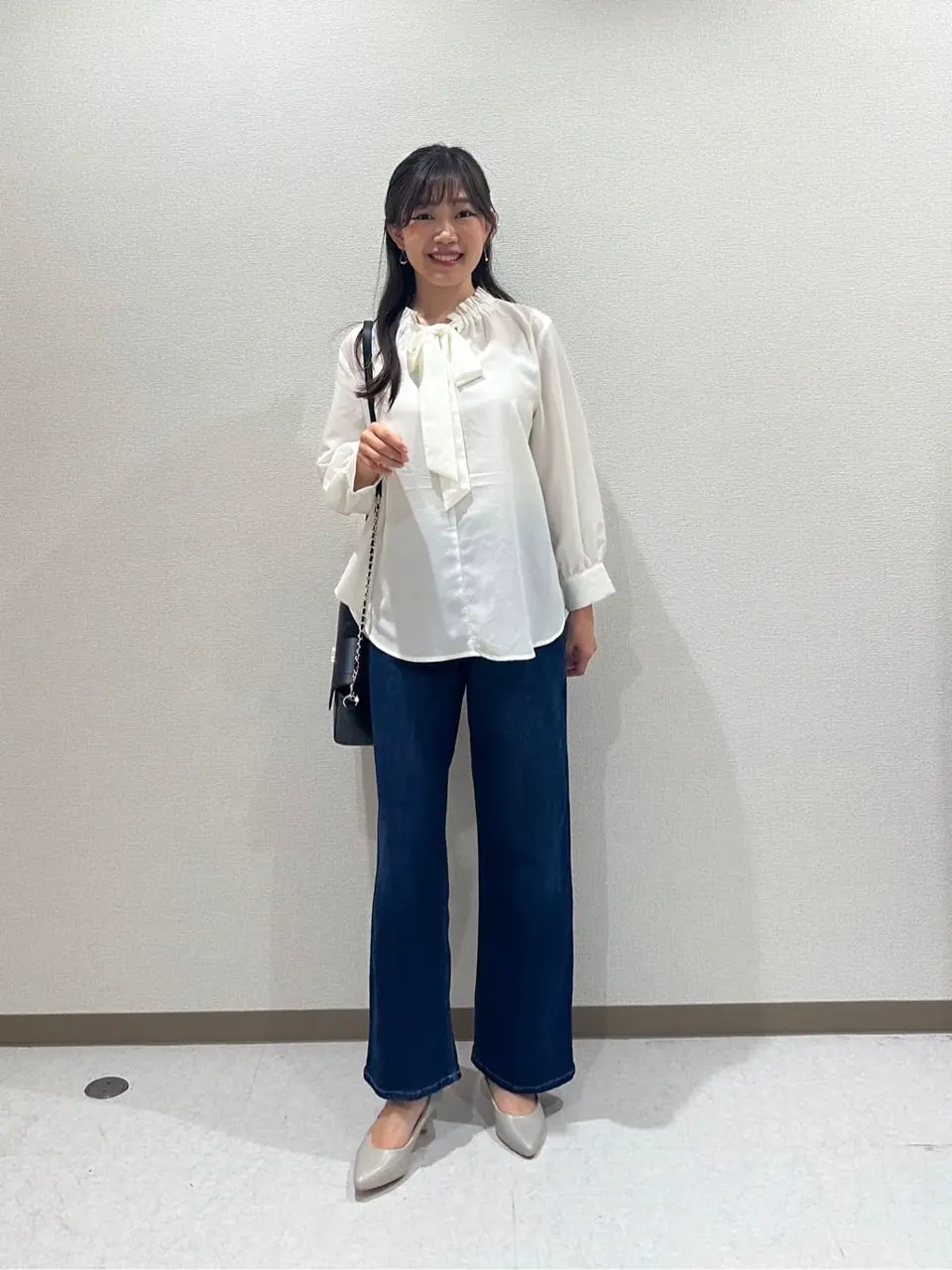 ANY SIS みぃ コーディネート画像