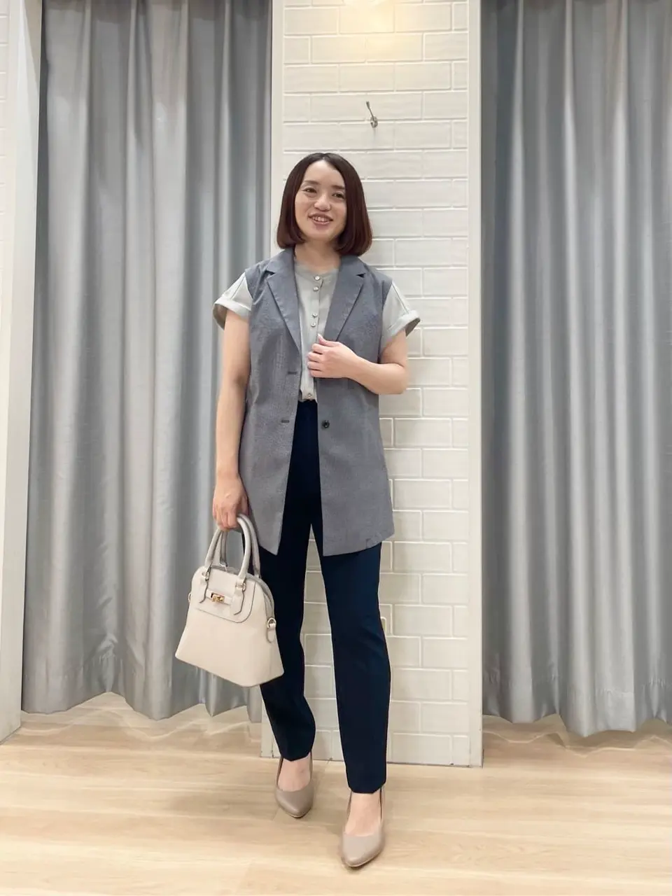 ANY SIS 丸岡 コーディネート画像