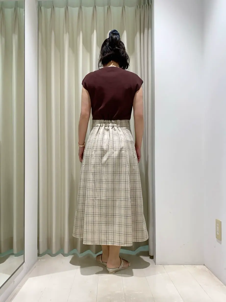 ANY SIS 山田 コーディネート画像