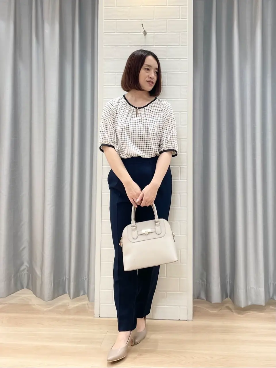 ANY SIS 丸岡 コーディネート画像