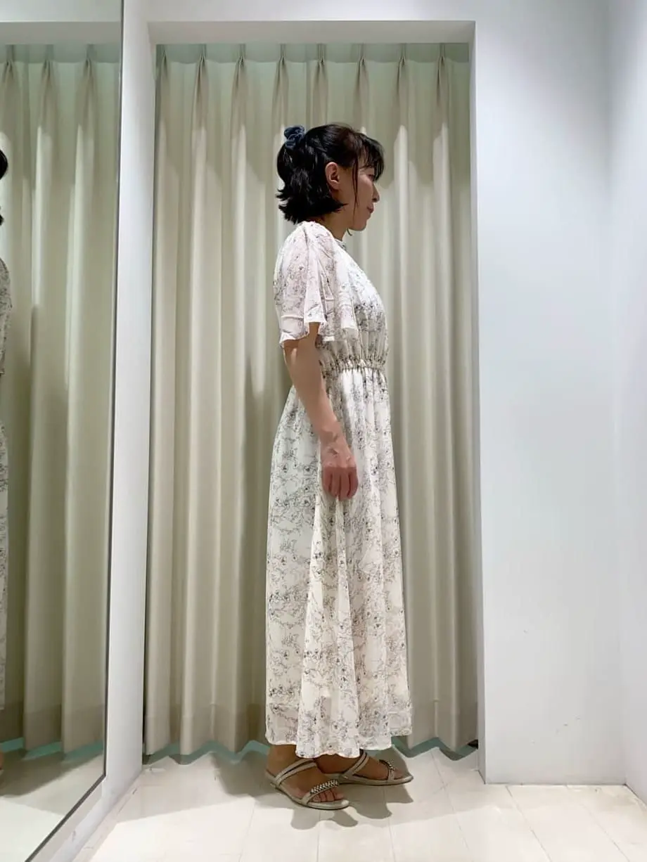 ANY SIS 山田 コーディネート画像