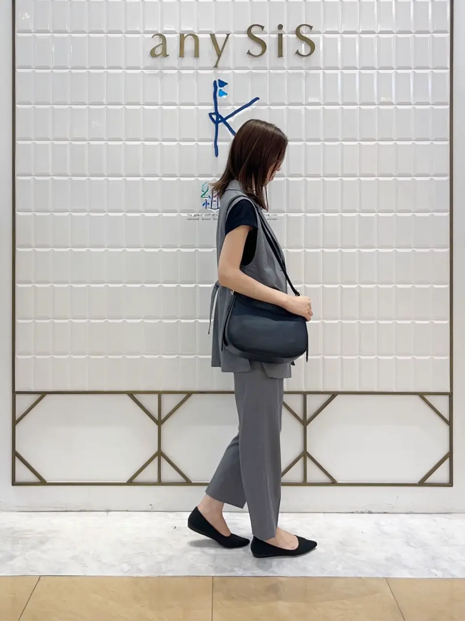 ANY SIS 上田 コーディネート画像