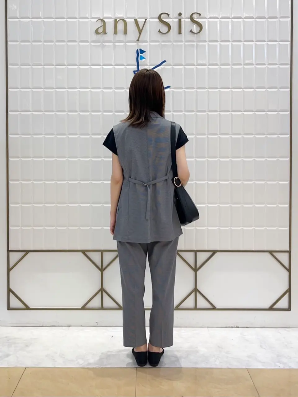 ANY SIS 上田 コーディネート画像