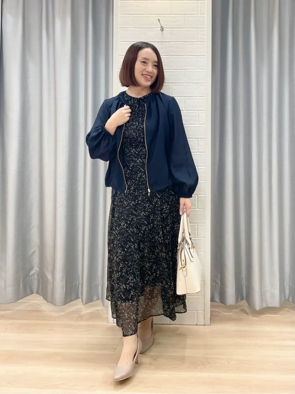 ANY SIS 丸岡 コーディネート画像