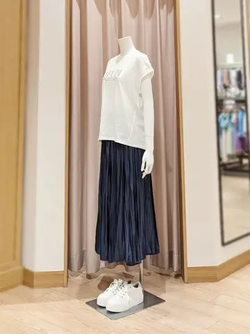 ANY SIS 岩田 コーディネート画像