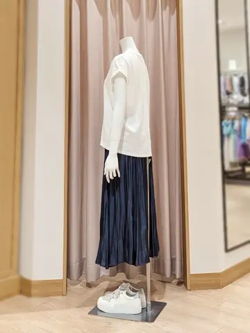 ANY SIS 岩田 コーディネート画像