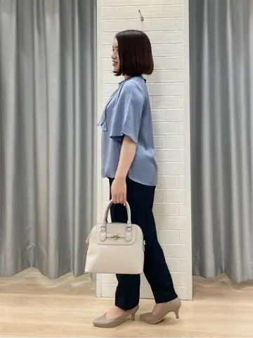 ANY SIS 丸岡 コーディネート画像