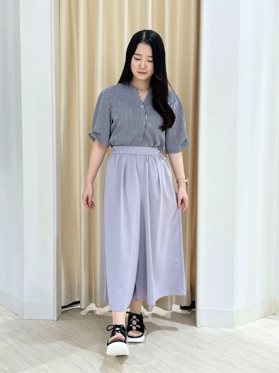 ANY SIS 本間 コーディネート画像