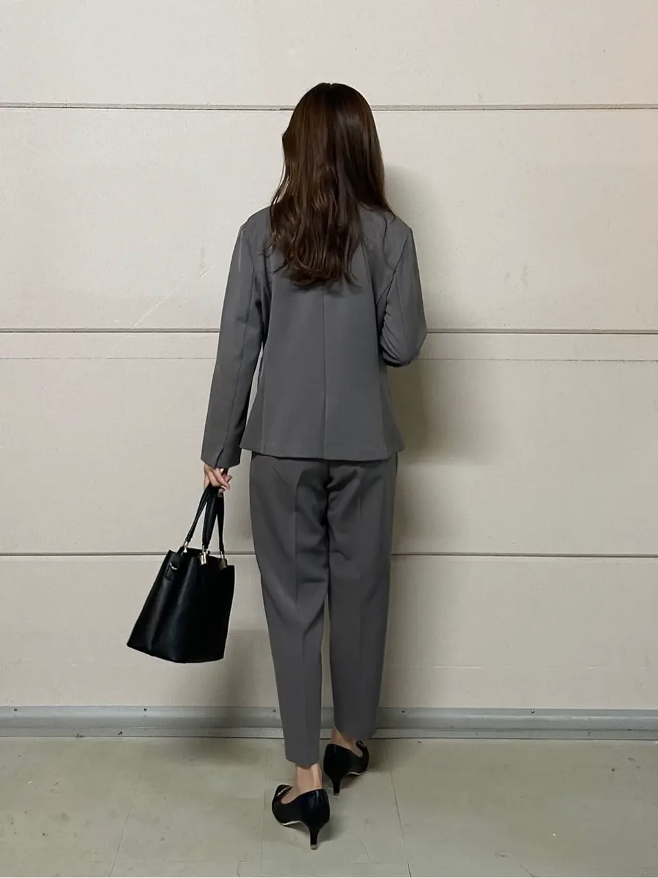 ANY SIS みぃ コーディネート画像