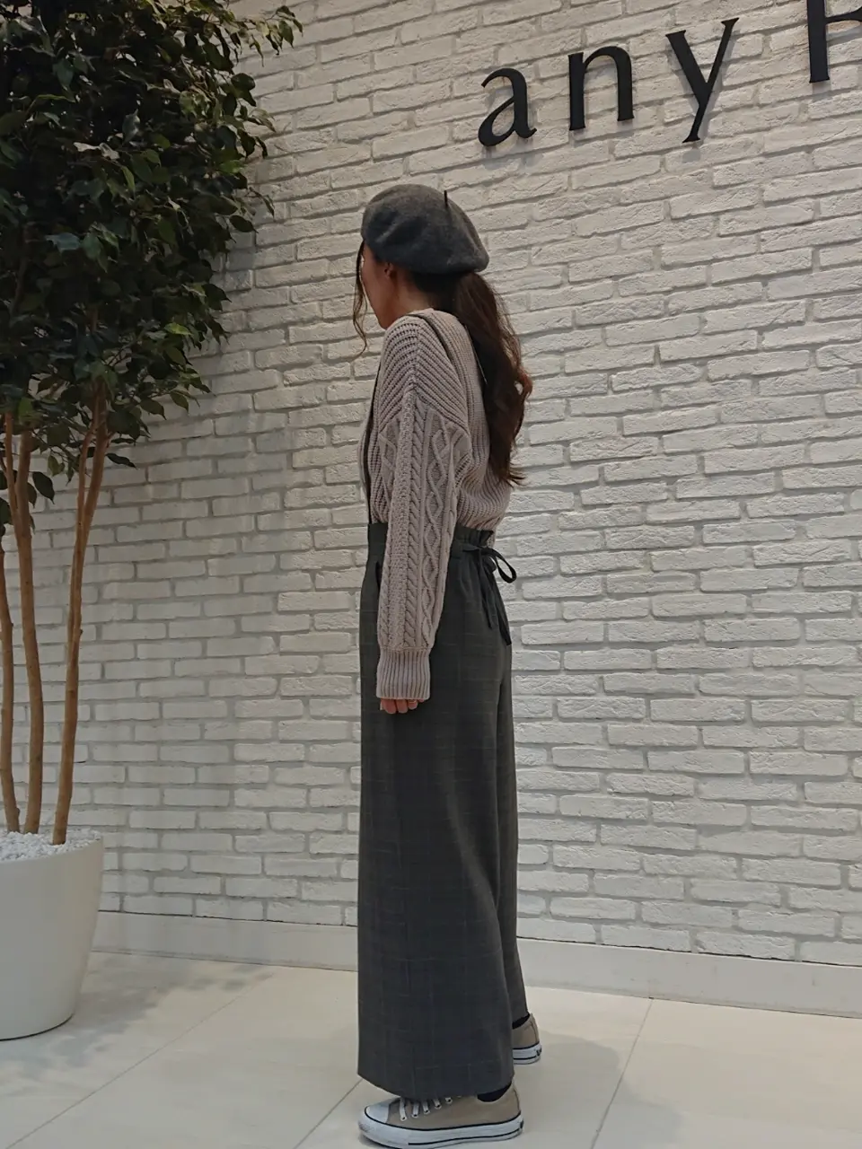 ANY SIS 東海林 コーディネート画像