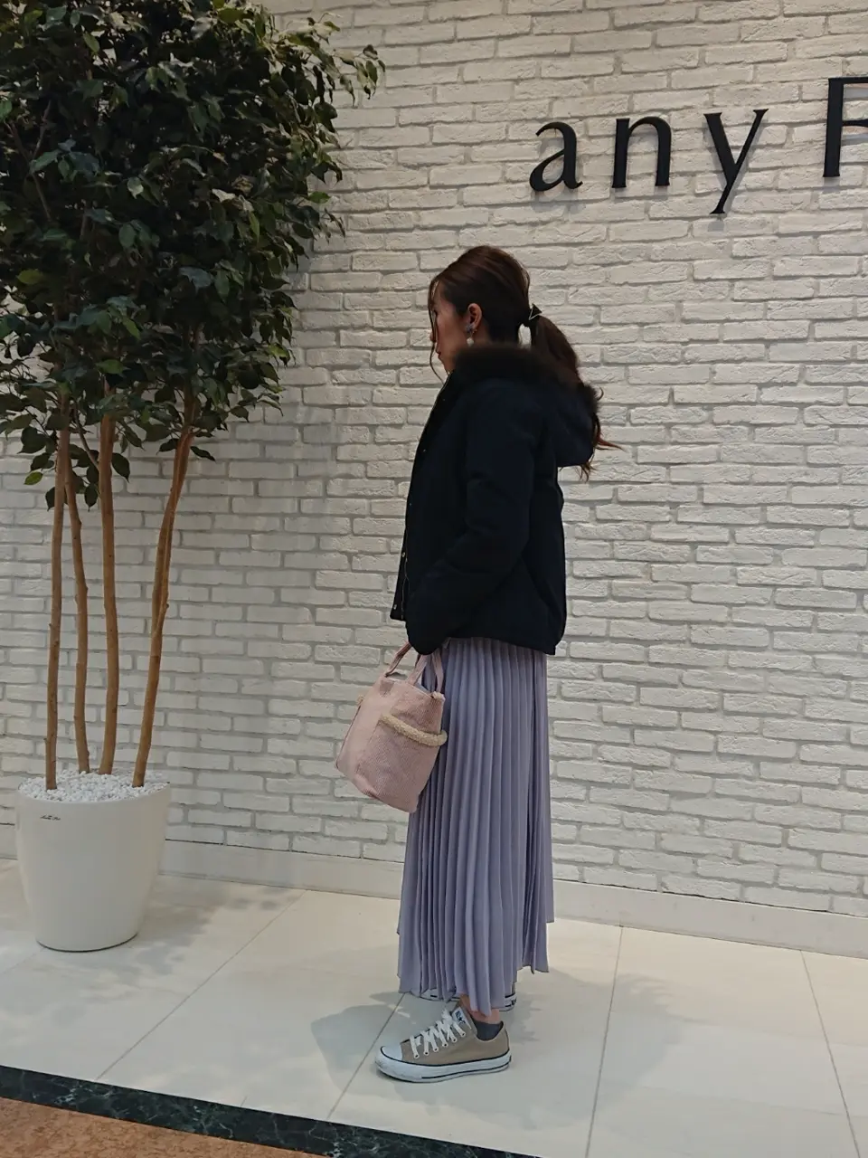 ANY SIS 東海林 コーディネート画像