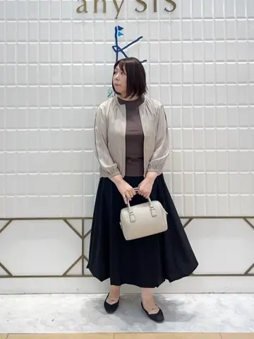 ANY SIS 西田 コーディネート画像