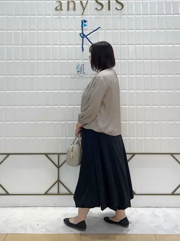 ANY SIS 西田 コーディネート画像
