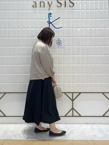 ANY SIS 西田 コーディネート画像