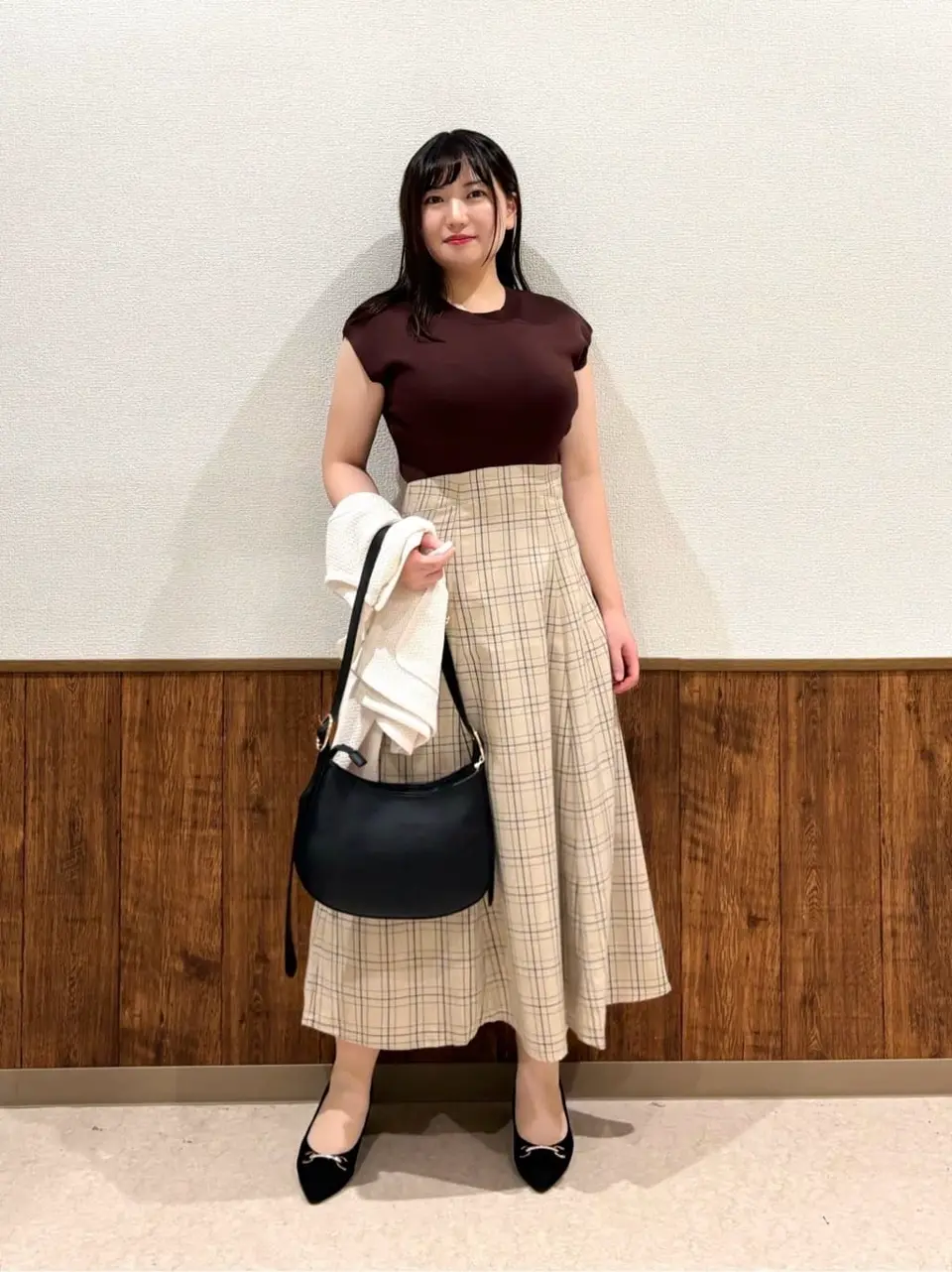 ANY SIS スタッフ コーディネート画像