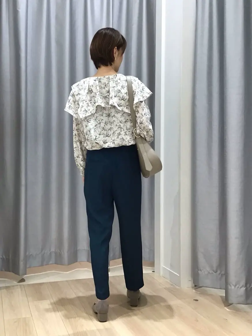 ANY SIS 田中 コーディネート画像