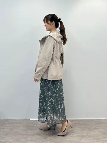 ANY SIS みぃ コーディネート画像