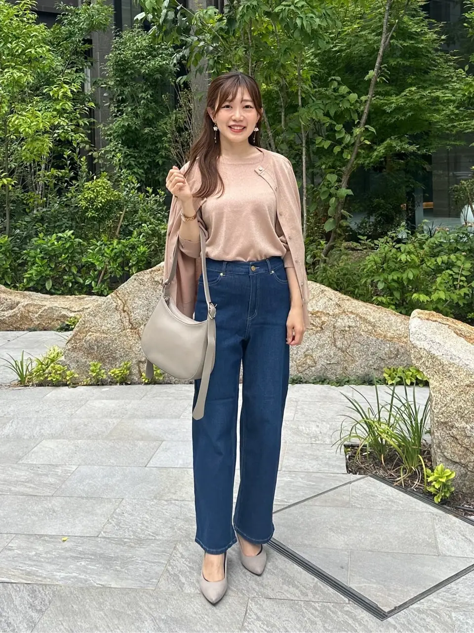 ANY SIS みぃ コーディネート画像